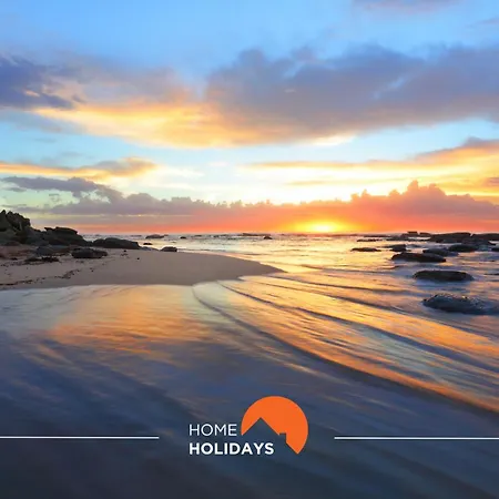 #196 And Golf By Holidays 别墅
